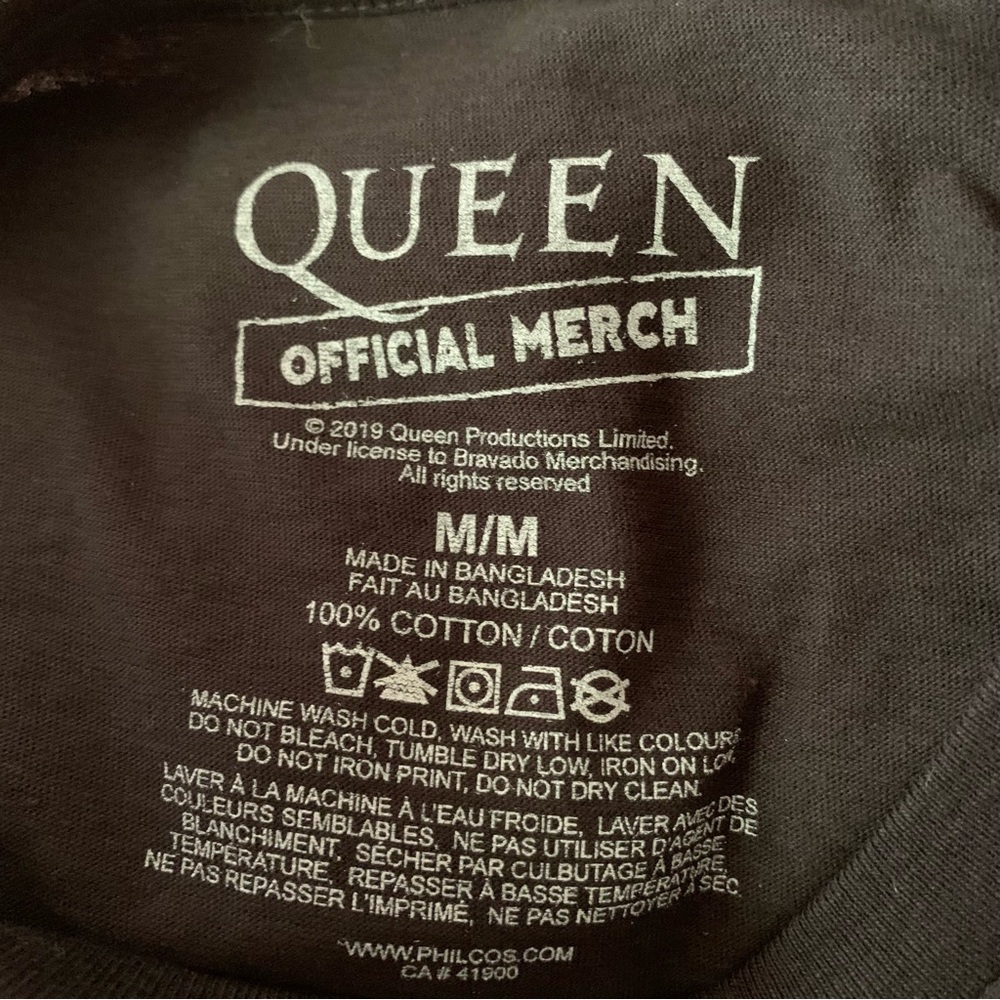 Queen Official Merch Black Graphic Short Sleeve Band Tee Shirt NWOT - Picture 6 of 6